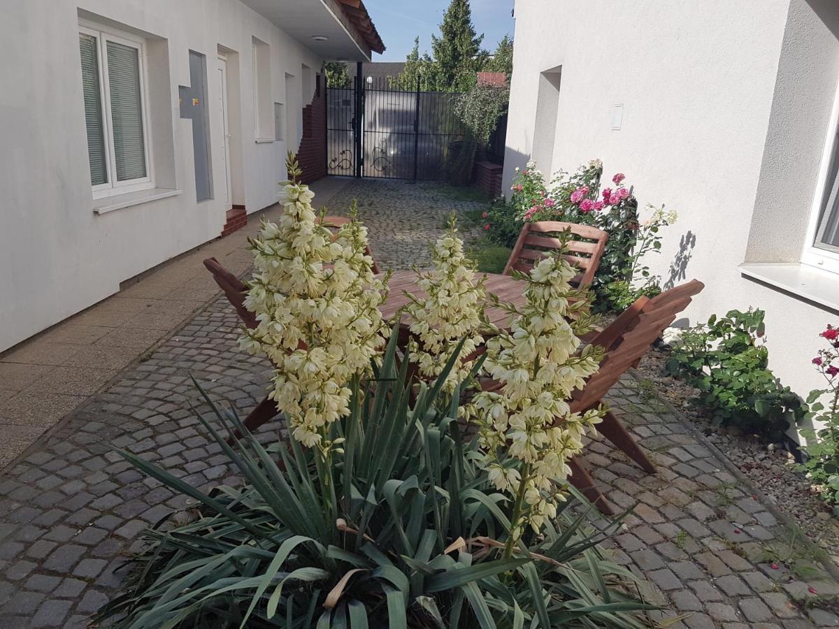 Olomouc New2 Apartment Exterior photo